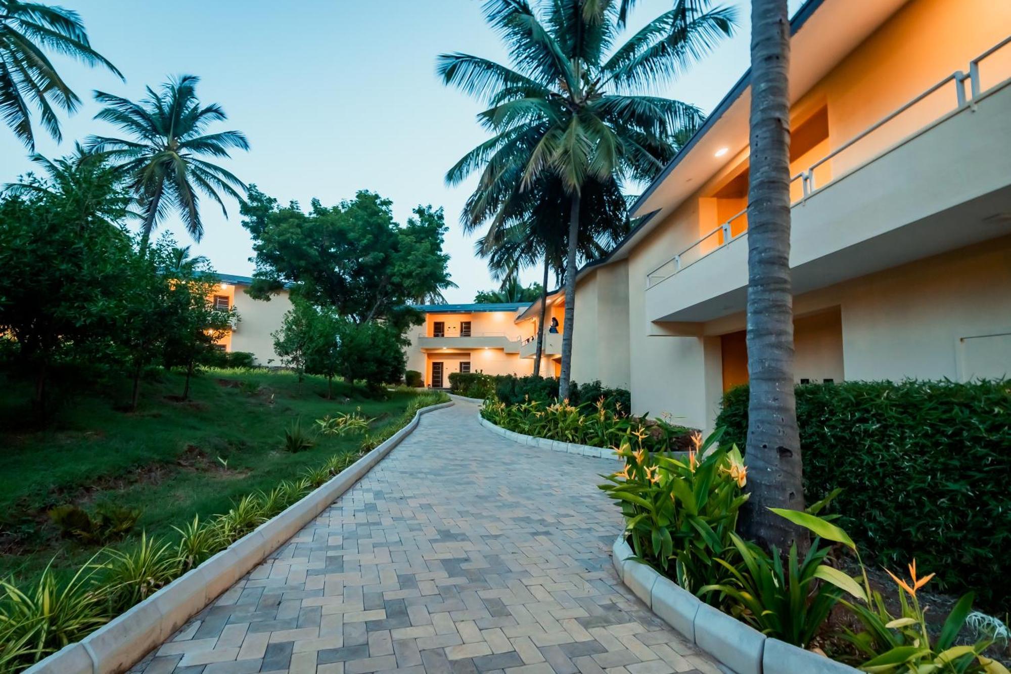Commune18 Spa Resorts Chikmagalūr Zewnętrze zdjęcie