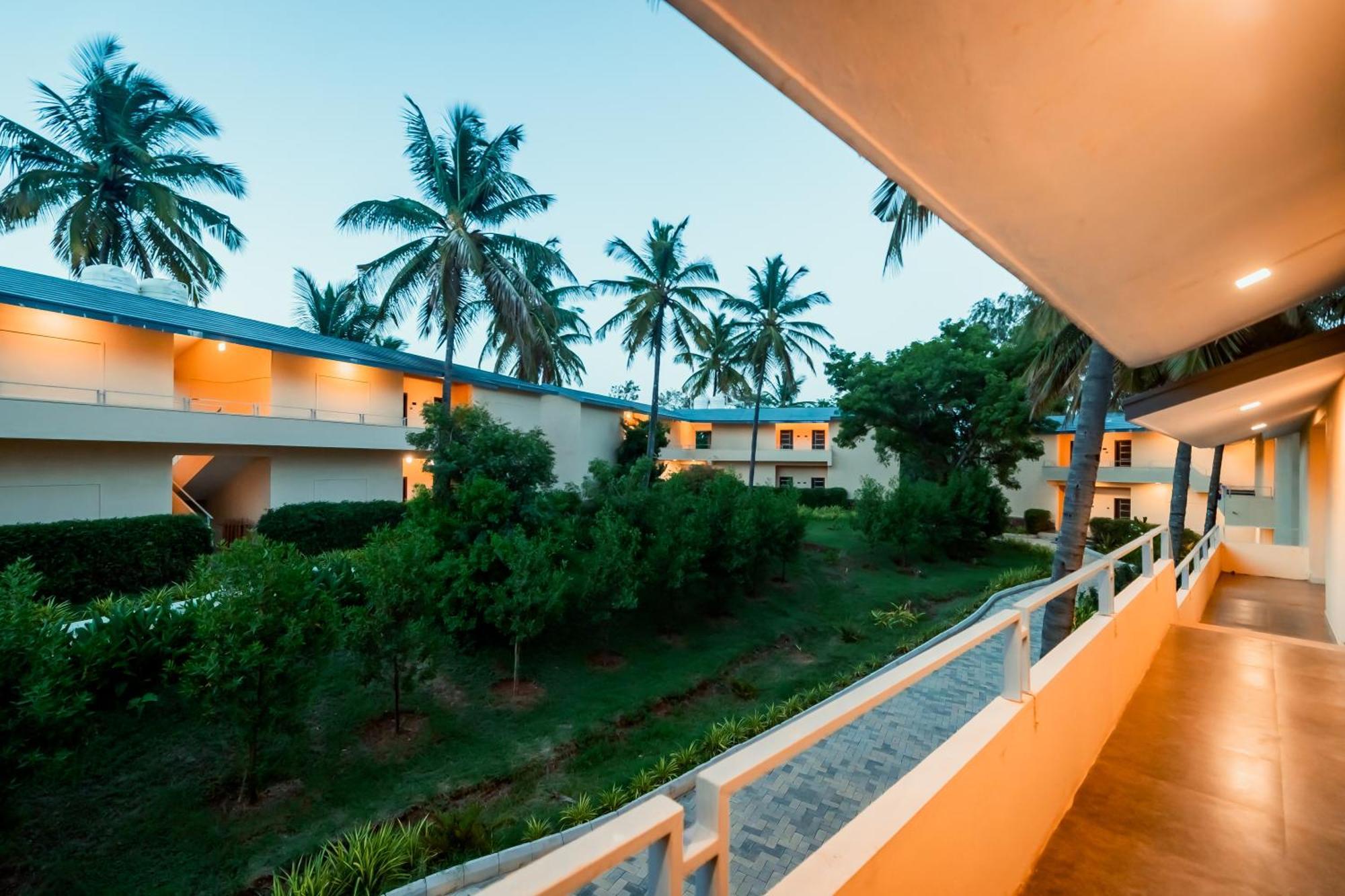 Commune18 Spa Resorts Chikmagalūr Zewnętrze zdjęcie