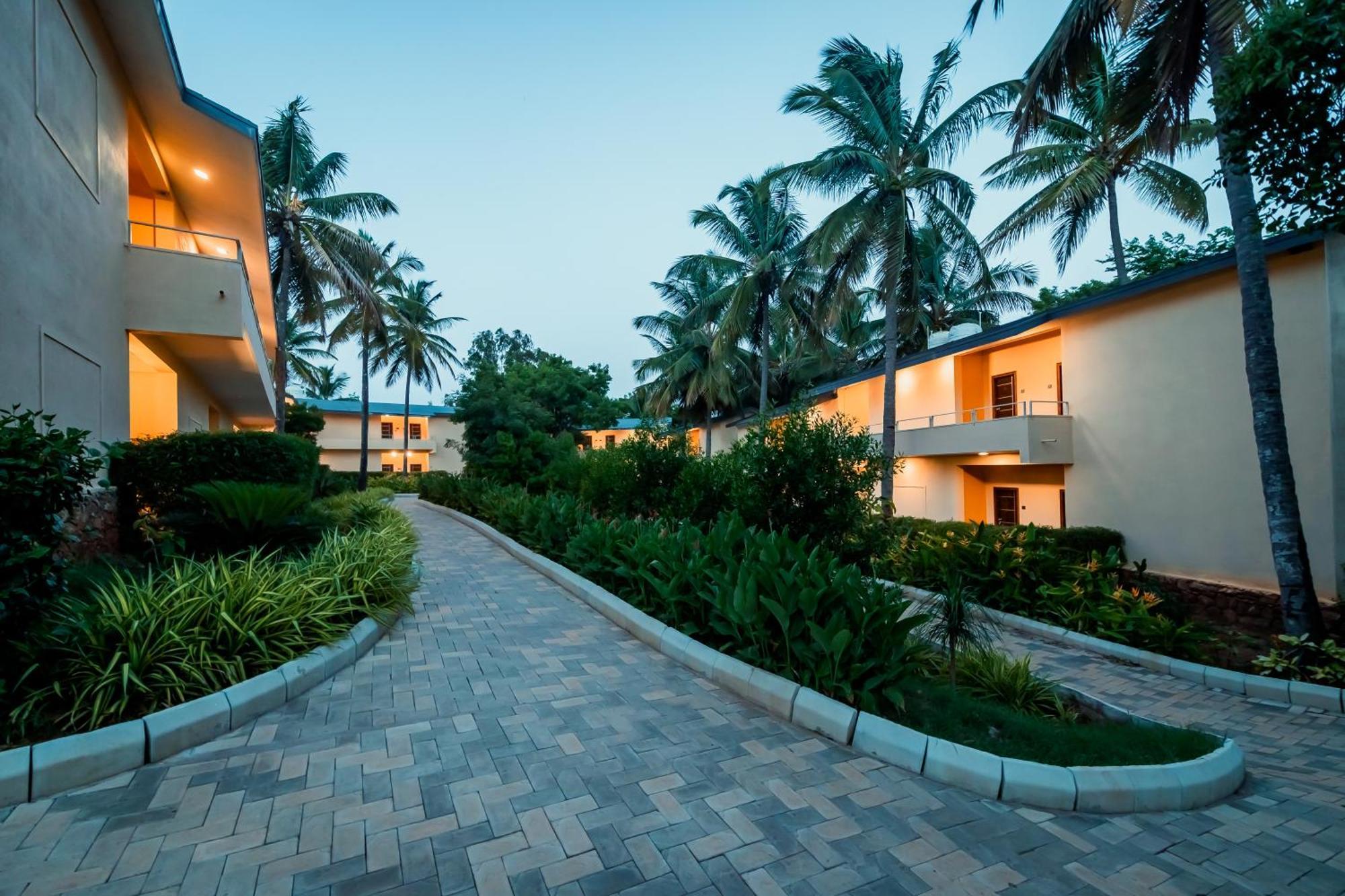 Commune18 Spa Resorts Chikmagalūr Zewnętrze zdjęcie