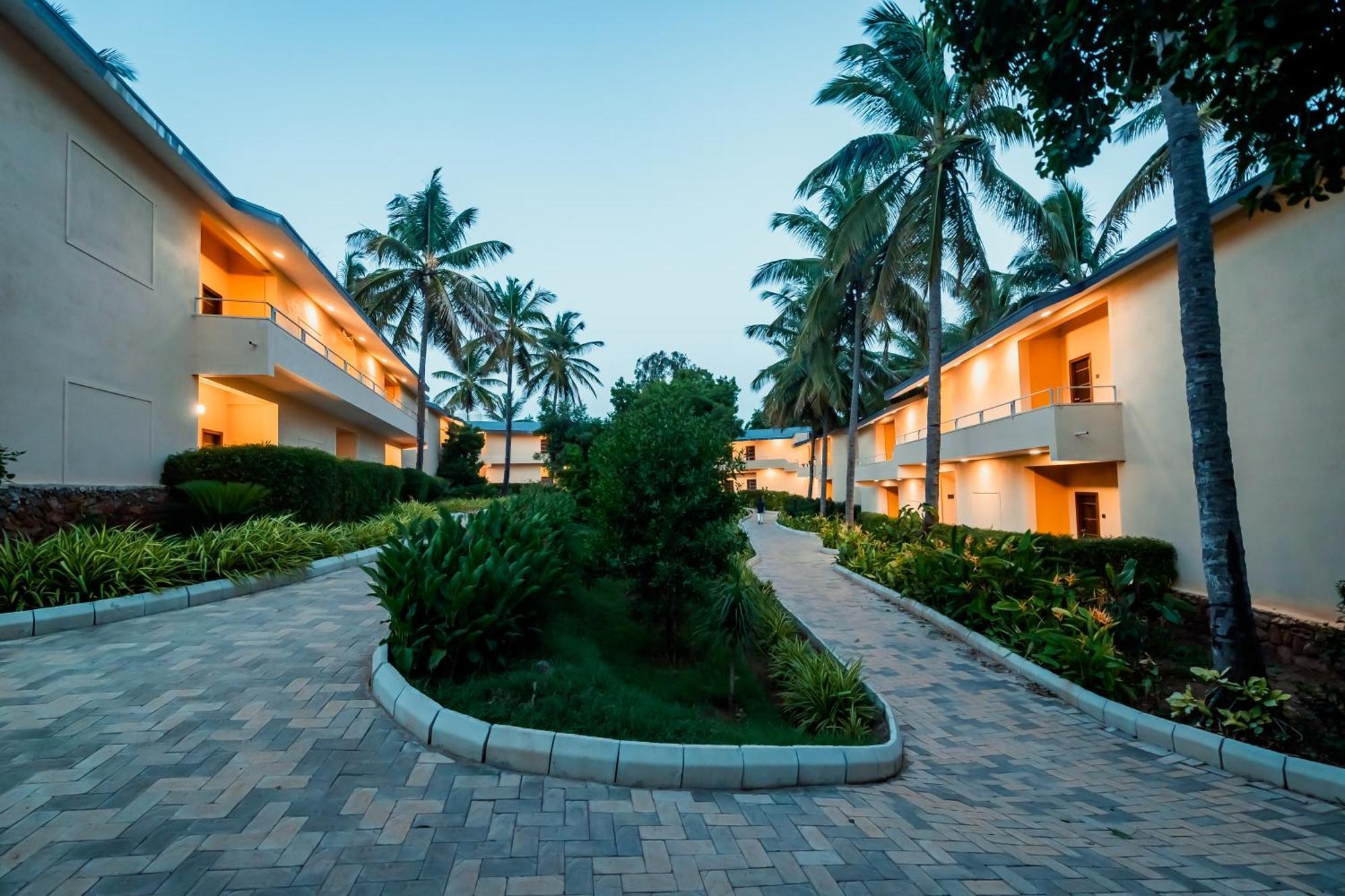 Commune18 Spa Resorts Chikmagalūr Zewnętrze zdjęcie